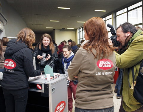 UGent studenten steunen Music for Life-actie 2012, die aandacht heeft voor dementie-22385