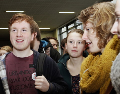 UGent studenten steunen Music for Life-actie 2012, die aandacht heeft voor dementie-22396