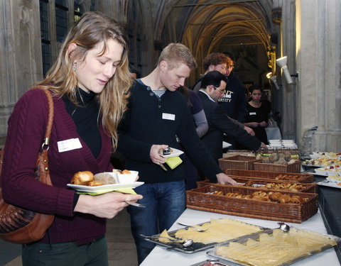 Onthaalontbijt voor nieuwe medewerkers, aangenomen tijdens de periode van 1 oktober tot 30 november 2012-22543