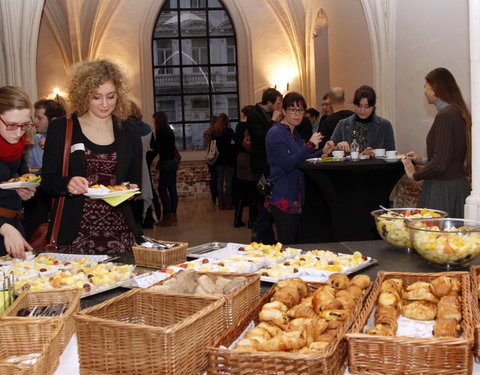 Onthaalontbijt voor nieuwe medewerkers, aangenomen tijdens de periode van 1 oktober tot 30 november 2012-22545