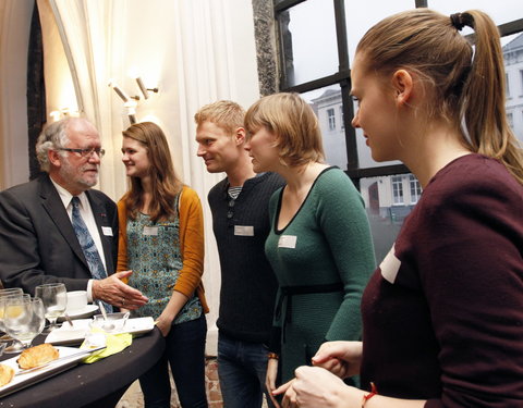 Onthaalontbijt voor nieuwe medewerkers, aangenomen tijdens de periode van 1 oktober tot 30 november 2012-22596