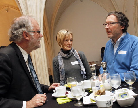 Onthaalontbijt voor nieuwe medewerkers, aangenomen tijdens de periode van 1 oktober tot 30 november 2012-22609