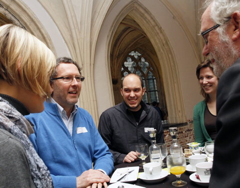 Onthaalontbijt voor nieuwe medewerkers, aangenomen tijdens de periode van 1 oktober tot 30 november 2012-22610