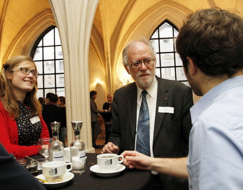 Onthaalontbijt voor nieuwe medewerkers, aangenomen tijdens de periode van 1 oktober tot 30 november 2012-22612