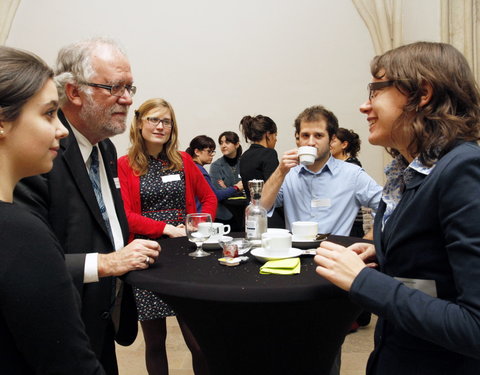 Onthaalontbijt voor nieuwe medewerkers, aangenomen tijdens de periode van 1 oktober tot 30 november 2012-22615