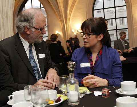 Onthaalontbijt voor nieuwe medewerkers, aangenomen tijdens de periode van 1 oktober tot 30 november 2012-22619