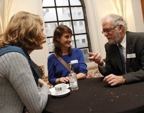 Onthaalontbijt voor nieuwe medewerkers, aangenomen tijdens de periode van 1 oktober tot 30 november 2012-22633