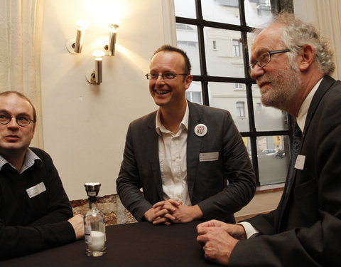 Onthaalontbijt voor nieuwe medewerkers, aangenomen tijdens de periode van 1 oktober tot 30 november 2012-22637