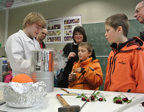 Dag van de Wetenschap 2012-22973