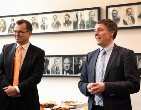 Overhandiging UGent medaille n.a.v. Internationale Francqui Leerstoel in de faculteit Rechtsgeleerdheid-25058