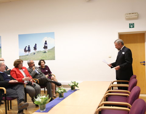 Uitreiking erkentelijkheidsmedaille en ondertekening charter UGent-ESPOL-25595