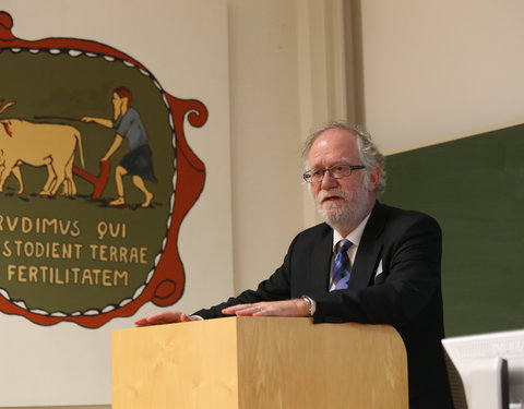 Uitreiking erkentelijkheidsmedaille en ondertekening charter UGent-ESPOL-25597