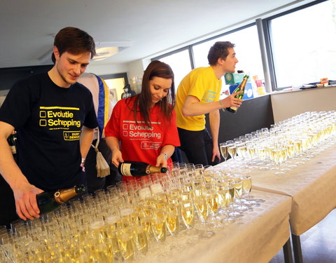 Afscheidsfeest door de UGent studenten georganiseerd voor de rector-26807