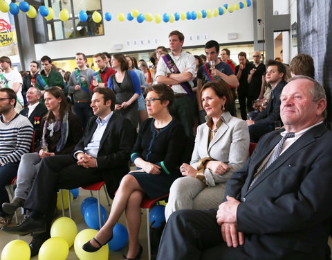 Afscheidsfeest door de UGent studenten georganiseerd voor de rector-26827