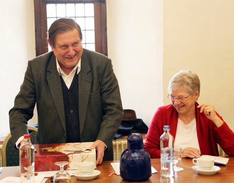 Laatste stuurgroepvergadering Faculteitenclub onder voorzitterschap van prof. Vermeersch en verkiezing nieuwe voorzitter-28038