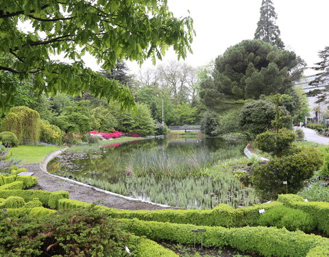 Uitreiking institutioneel eredoctoraat in Plantentuin-28148