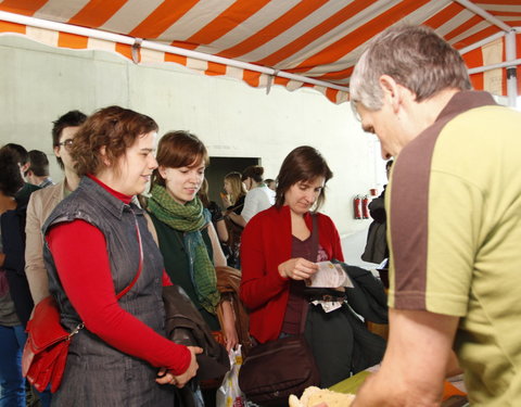 Ecomarkt, afsluiter van UGent energiecampagne 2012-2892