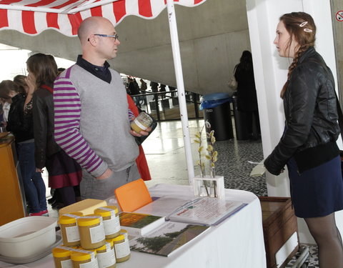 Ecomarkt, afsluiter van UGent energiecampagne 2012-2893