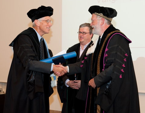 Uitreiking eredoctoraat aan Arend Lijphart-29572