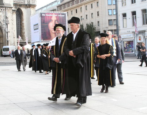 Uitreiking institutioneel eredoctoraat in NTGent-29901