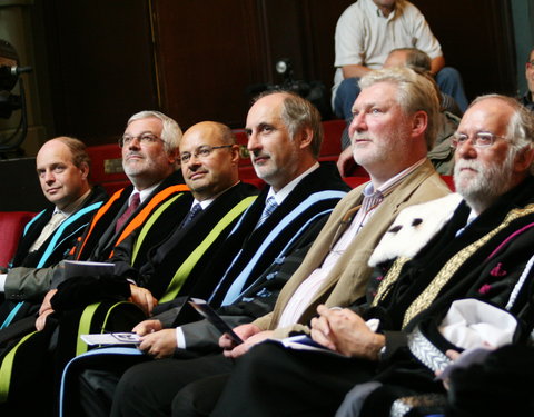 Uitreiking institutioneel eredoctoraat in NTGent-29912