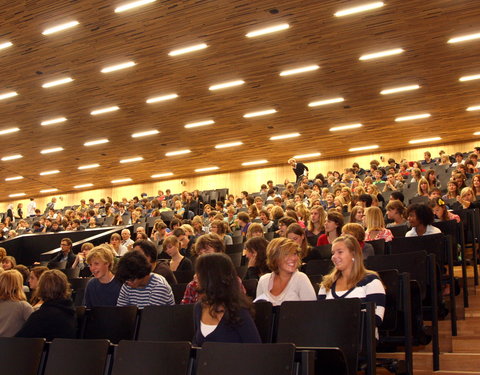 Site Sint-Pietersnieuwstraat, Universiteitsforum Ufo-30050