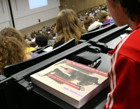 Eerste les Politicologie van het academiejaar 2009/2010-30093