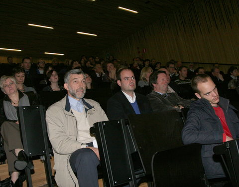 Officiële opening van het Universiteitsforum (Ufo) in de Sint-Pietersnieuwstraat-30448