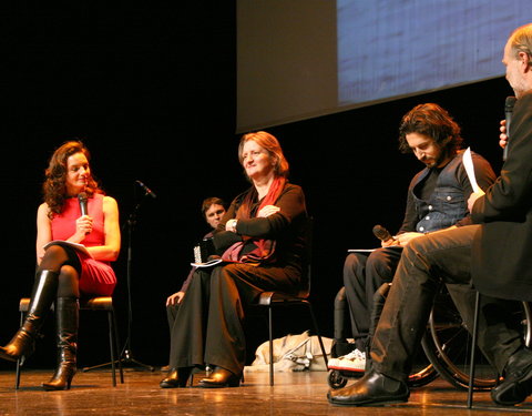 Uitreiking tweejaarlijkse Decent Society Award aan prof. Peter Sloterdijk in Kunstencentrum Vooruit-30806