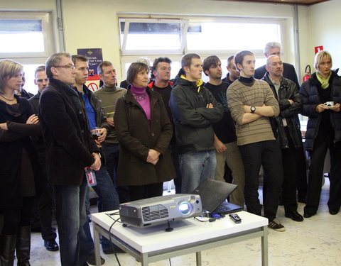 Opening UGent kunstgrasveld aan de Noorderlaan (Watersportbaan), een samenwerking tussen diverse UGent vakgroepen en Desso Sport