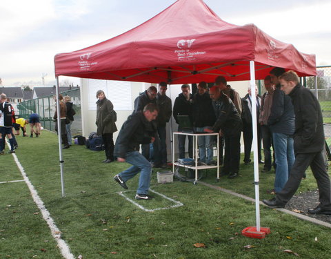 Opening UGent kunstgrasveld aan de Noorderlaan (Watersportbaan), een samenwerking tussen diverse UGent vakgroepen en Desso Sport