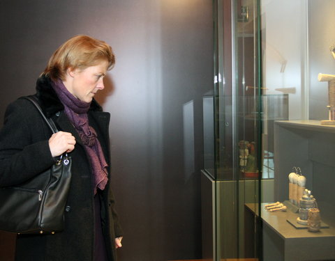 Nocturne van de presentatie ‘(On)belangRIJKE dingen’ in het UGent museum van de Etnografische Verzamelingen-31028