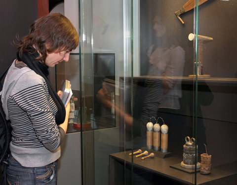 Nocturne van de presentatie ‘(On)belangRIJKE dingen’ in het UGent museum van de Etnografische Verzamelingen-31034