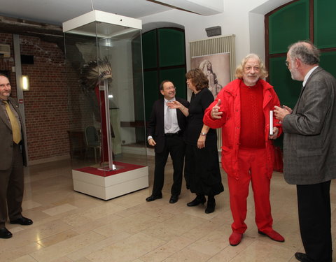 Nocturne van de presentatie ‘(On)belangRIJKE dingen’ in het UGent museum van de Etnografische Verzamelingen-31036