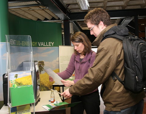 'Groene Middag' in het studentenrestaurant Overpoort als afsluiter van de 2de energiecampagne-31998