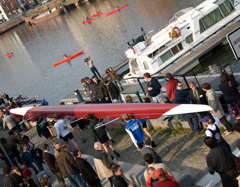 Eerste studentenroeiregatta te Gent (Portus Ganda)-32162