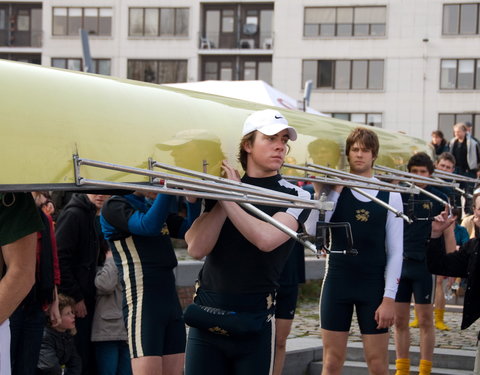 Eerste studentenroeiregatta te Gent (Portus Ganda)-32168