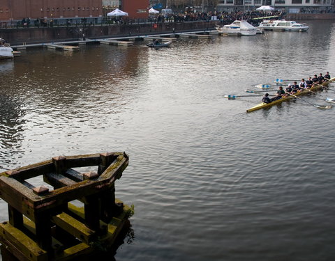 Eerste studentenroeiregatta te Gent (Portus Ganda)-32177