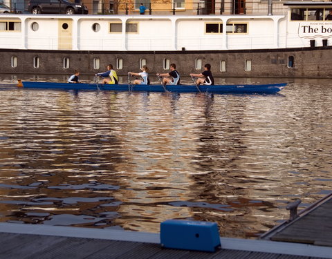 Eerste studentenroeiregatta te Gent (Portus Ganda)-32187