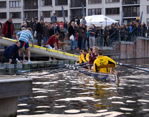 Eerste studentenroeiregatta te Gent (Portus Ganda)-32201