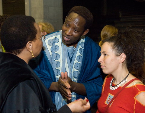 Uitreiking institutioneel eredoctoraat 2008-32241