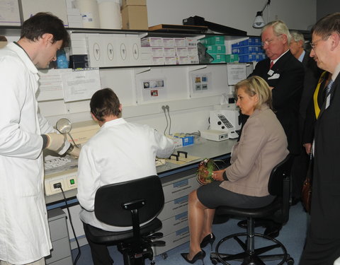 Bezoek Prinses Astrid aan onderzoeksgroep Moleculaire Celbiologie-32596