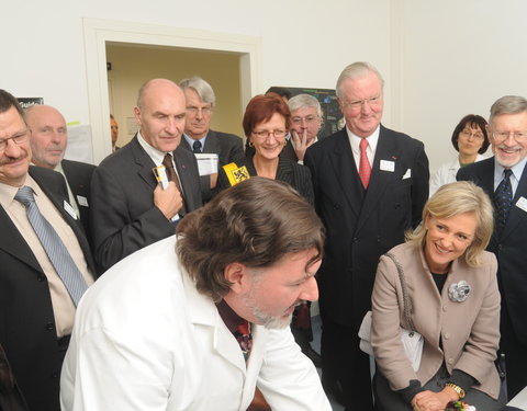 Bezoek Prinses Astrid aan onderzoeksgroep Moleculaire Celbiologie-32604