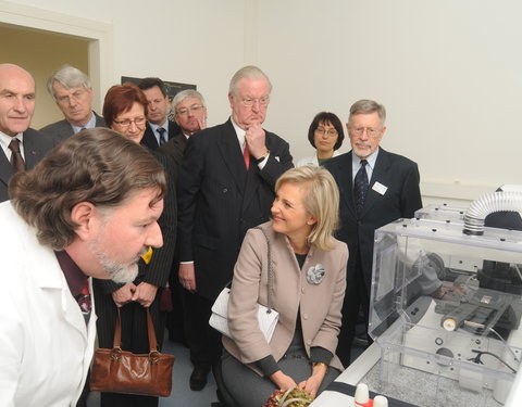 Bezoek Prinses Astrid aan onderzoeksgroep Moleculaire Celbiologie-32605