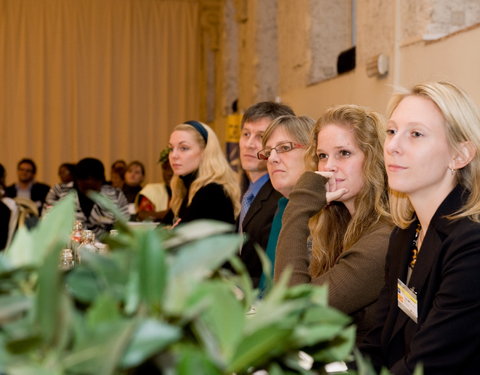 Bezoek van prinses Astrid n.a.v. uitreiking van driejaarlijkse Prijs De Beys aan het International Centre for Reproductive Healt