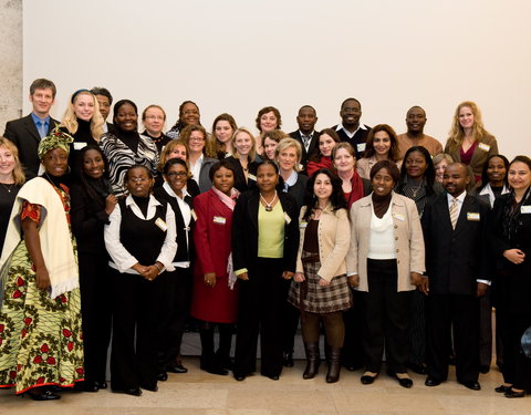 Bezoek van prinses Astrid n.a.v. uitreiking van driejaarlijkse Prijs De Beys aan het International Centre for Reproductive Healt