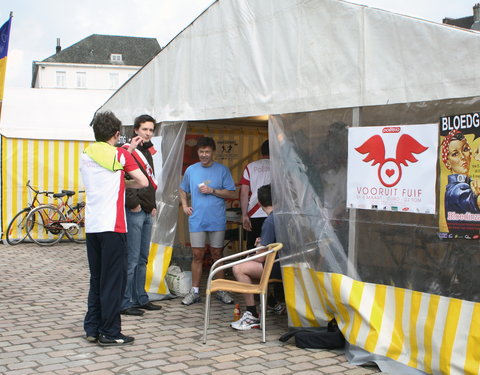 12-urenloop 2007 op het Sint Pietersplein-32969