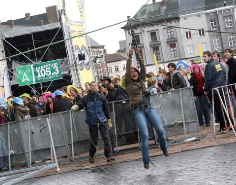 Student Kick-off 2007 op het Sint-Pietersplein-33655