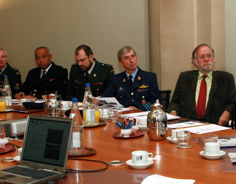 Ondertekening raamovereenkomst  met Koninklijke Militaire School-33935