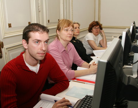 Werkbezoek van minister Arena aan het Universitair Centrum voor Talenonderwijs (UCT)-33967